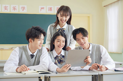 華東師范大學在職研究生 華東師范大學在職研究生