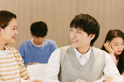 華東師范大學在職研究生 華東師范大學在職研究生